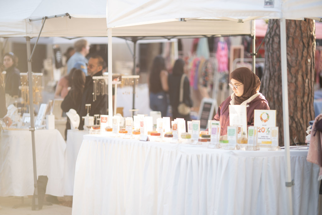 street vendor at melrose trading post