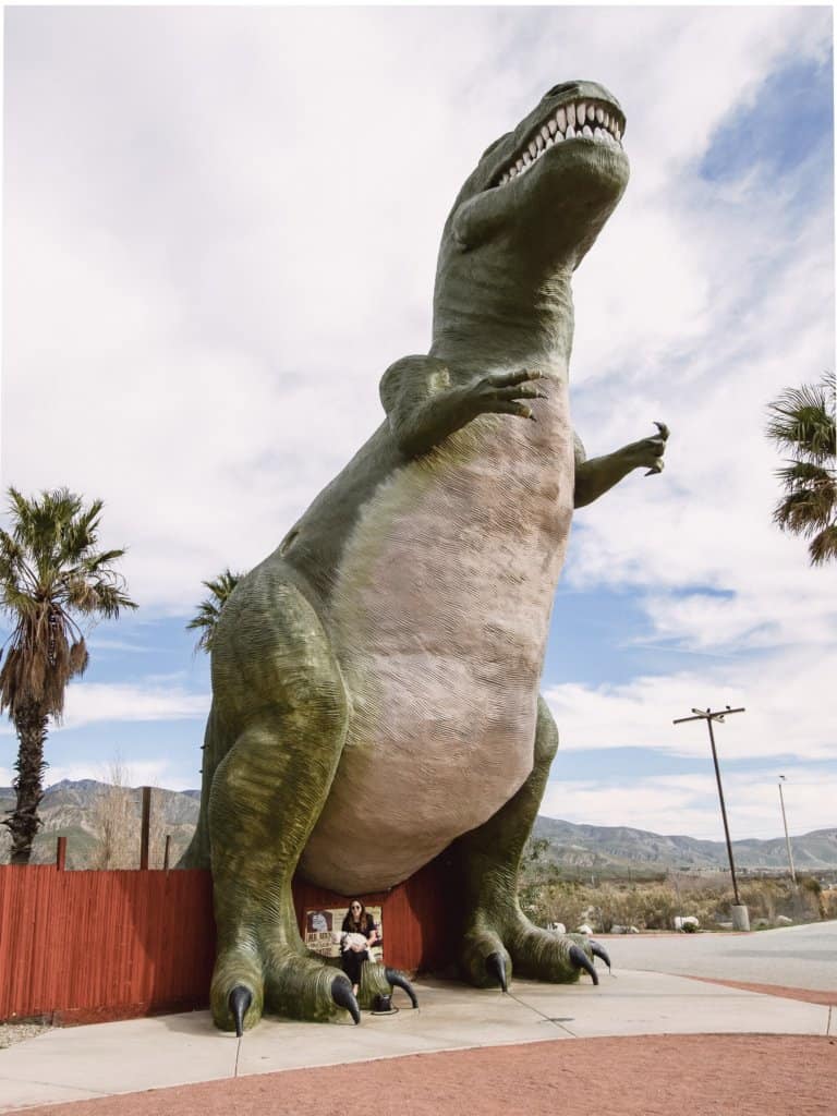 Palm Springs Instagram Spots - cabazon dinosaurs