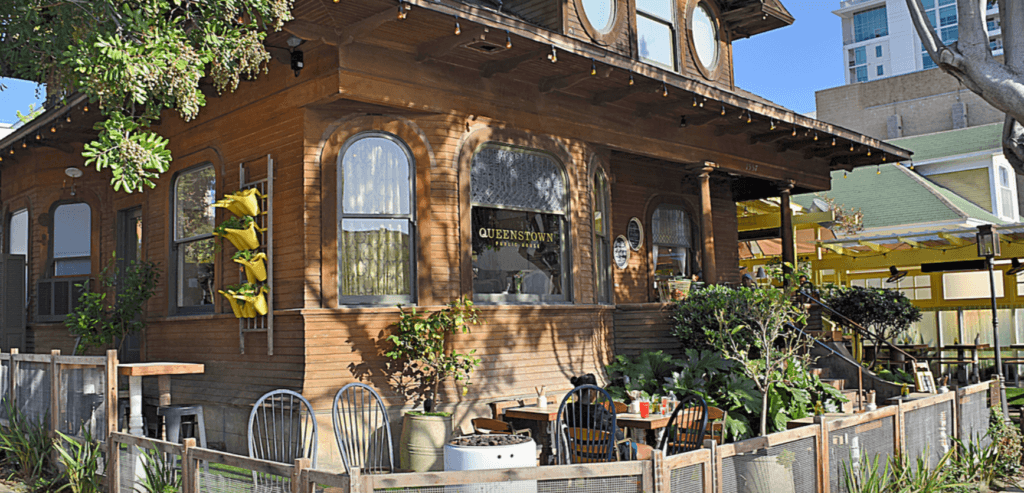 best place for brunch in san diego Queenstown Public House