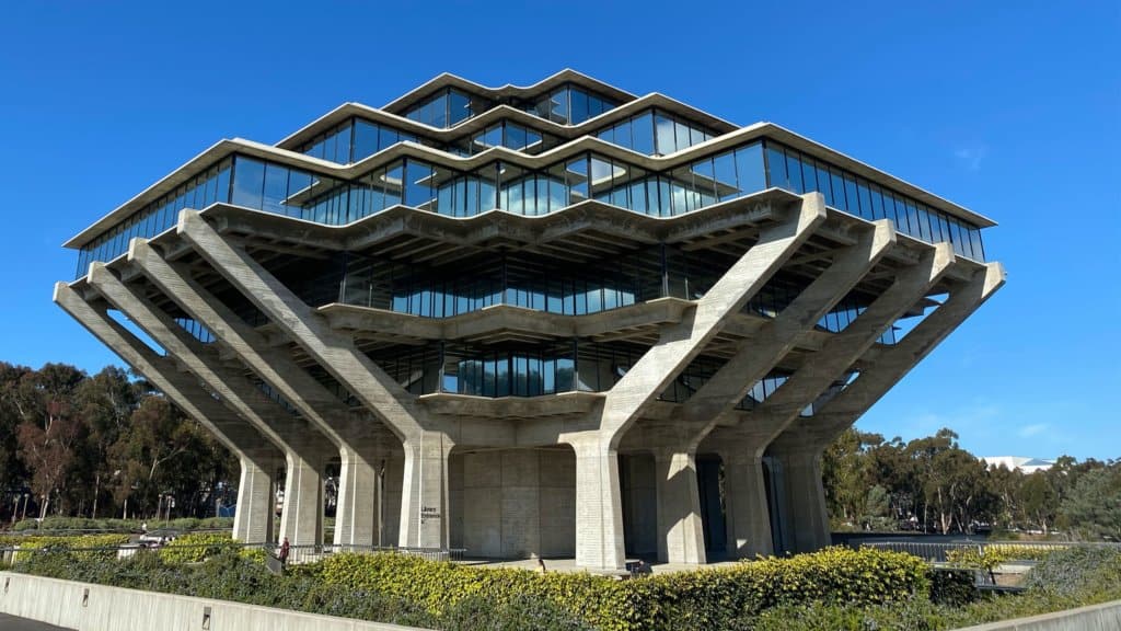 Fun San Diego Indoor Activities Geisel Library